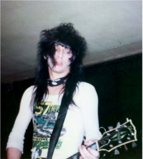 johnnyThunders2XX1