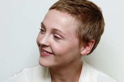 2015LauraMarling_Press_160115